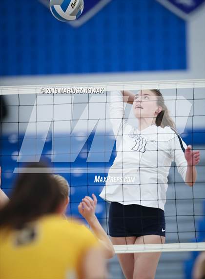 Thumbnail 3 in Stoney Creek vs. Adams (MHSAA District Semifinal) photogallery.