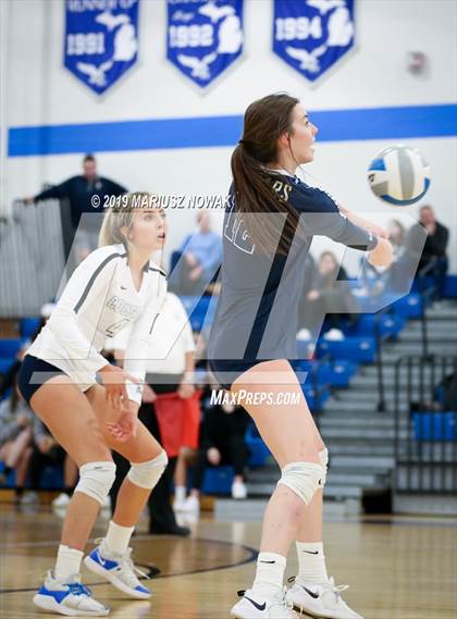 Thumbnail 2 in Stoney Creek vs. Adams (MHSAA District Semifinal) photogallery.