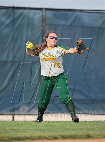 Thumbnail 1 in Loudoun Valley vs Woodgrove (Dulles District Semifinal) photogallery.