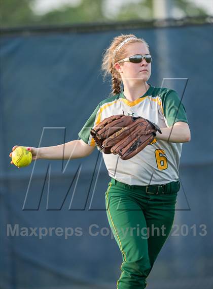 Thumbnail 2 in Loudoun Valley vs Woodgrove (Dulles District Semifinal) photogallery.