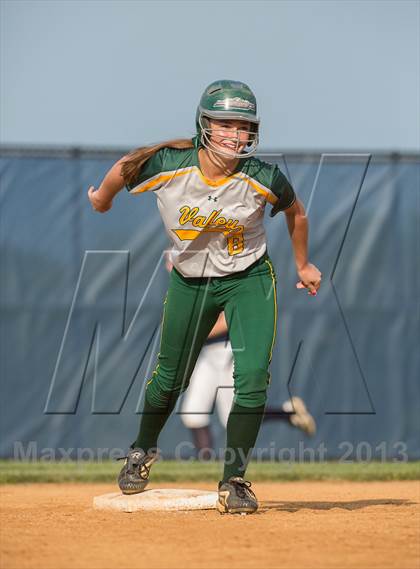 Thumbnail 1 in Loudoun Valley vs Woodgrove (Dulles District Semifinal) photogallery.