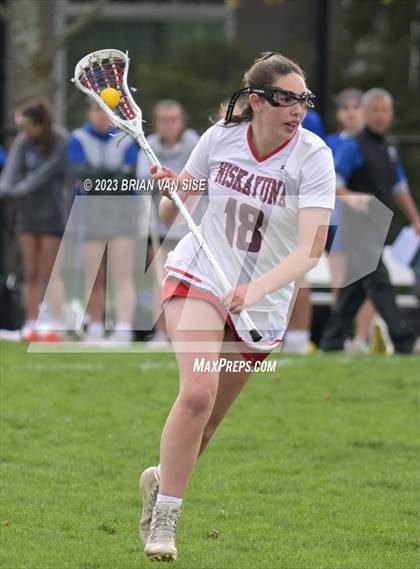 Thumbnail 1 in Shaker @ Niskayuna photogallery.