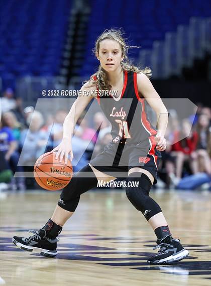 Thumbnail 3 in Winnsboro vs. Fairfield (UIL 3A State Final) photogallery.