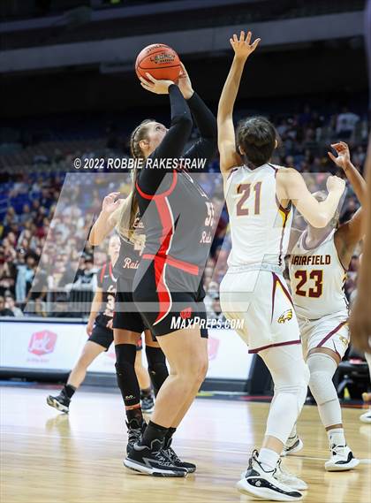 Thumbnail 1 in Winnsboro vs. Fairfield (UIL 3A State Final) photogallery.