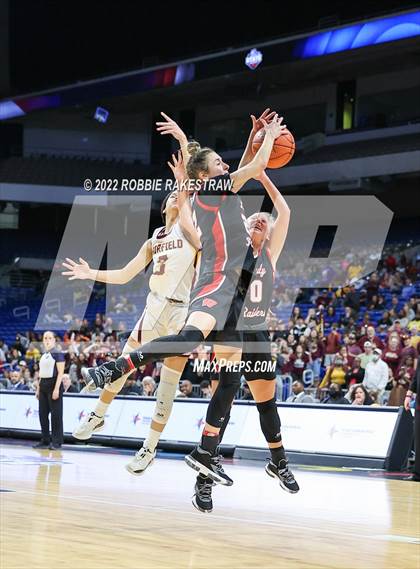 Thumbnail 3 in Winnsboro vs. Fairfield (UIL 3A State Final) photogallery.