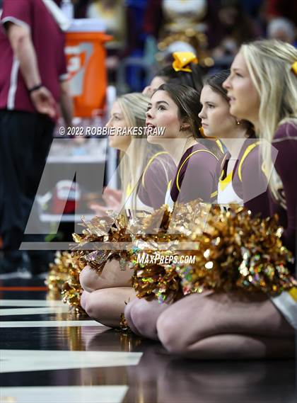 Thumbnail 2 in Winnsboro vs. Fairfield (UIL 3A State Final) photogallery.