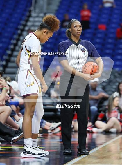 Thumbnail 3 in Winnsboro vs. Fairfield (UIL 3A State Final) photogallery.