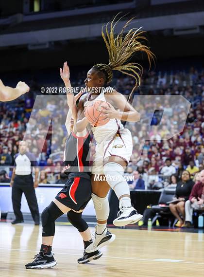Thumbnail 1 in Winnsboro vs. Fairfield (UIL 3A State Final) photogallery.