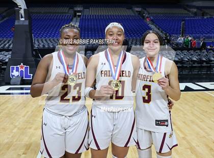 Thumbnail 2 in Winnsboro vs. Fairfield (UIL 3A State Final) photogallery.