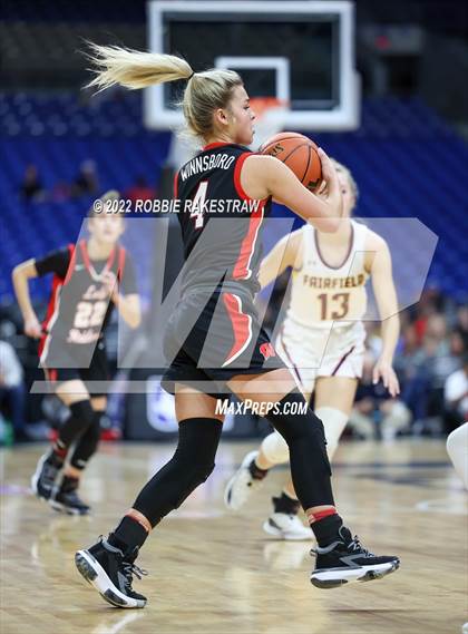 Thumbnail 3 in Winnsboro vs. Fairfield (UIL 3A State Final) photogallery.