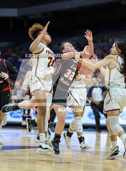 Thumbnail 1 in Winnsboro vs. Fairfield (UIL 3A State Final) photogallery.
