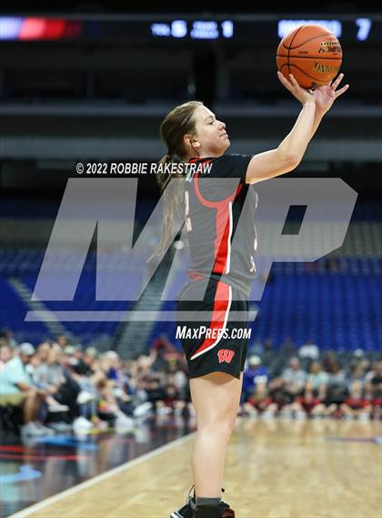 Thumbnail 1 in Winnsboro vs. Fairfield (UIL 3A State Final) photogallery.