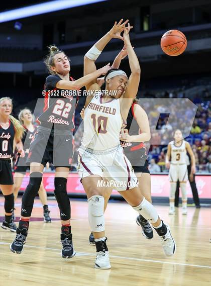 Thumbnail 1 in Winnsboro vs. Fairfield (UIL 3A State Final) photogallery.