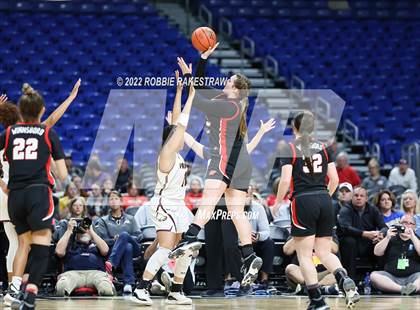 Thumbnail 1 in Winnsboro vs. Fairfield (UIL 3A State Final) photogallery.