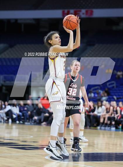 Thumbnail 2 in Winnsboro vs. Fairfield (UIL 3A State Final) photogallery.