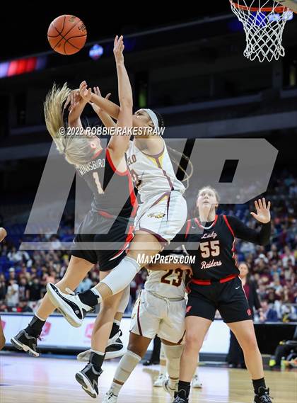 Thumbnail 1 in Winnsboro vs. Fairfield (UIL 3A State Final) photogallery.