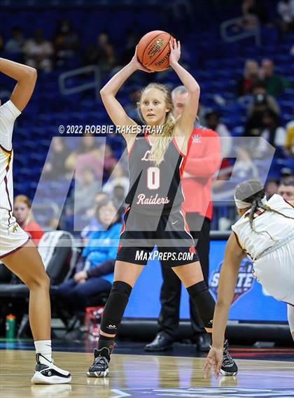 Thumbnail 3 in Winnsboro vs. Fairfield (UIL 3A State Final) photogallery.