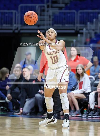 Thumbnail 3 in Winnsboro vs. Fairfield (UIL 3A State Final) photogallery.