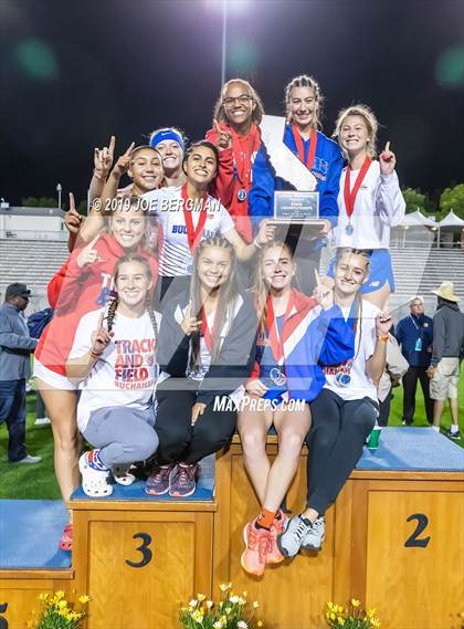 Thumbnail 3 in CIF Track and Field Championships (Girls Awards) photogallery.