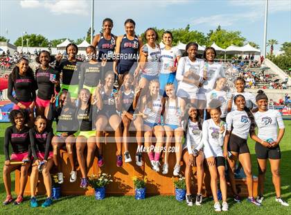 Thumbnail 2 in CIF Track and Field Championships (Girls Awards) photogallery.