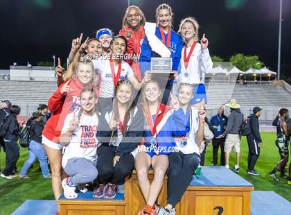 Thumbnail 3 in CIF Track and Field Championships (Girls Awards) photogallery.