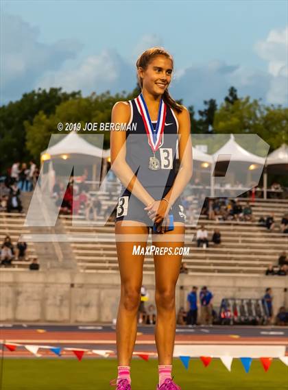 Thumbnail 2 in CIF Track and Field Championships (Girls Awards) photogallery.
