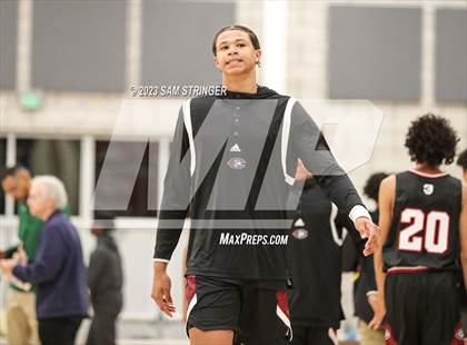 Thumbnail 2 in Centennial vs. De La Salle (NorCal Tipoff Classic) photogallery.