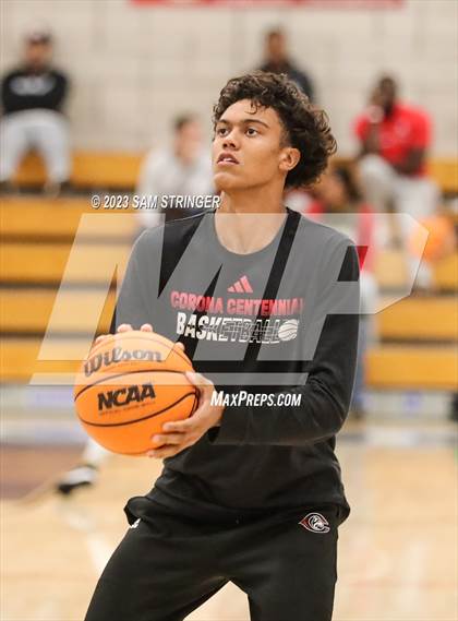 Thumbnail 3 in Centennial vs. De La Salle (NorCal Tipoff Classic) photogallery.