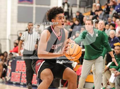 Thumbnail 1 in Centennial vs. De La Salle (NorCal Tipoff Classic) photogallery.