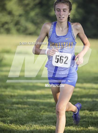 Thumbnail 3 in Huntington North Invitational photogallery.