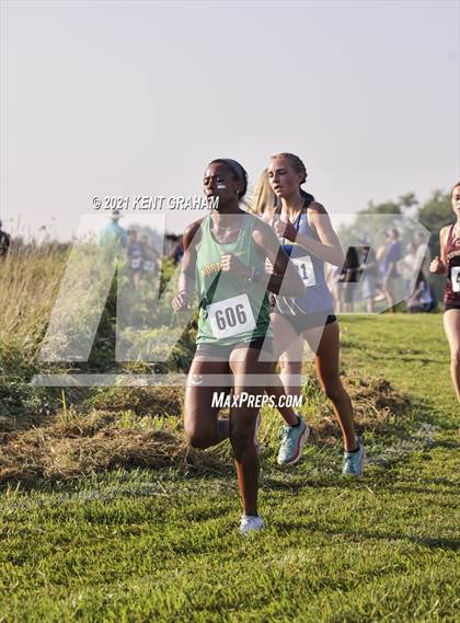Thumbnail 3 in Huntington North Invitational photogallery.