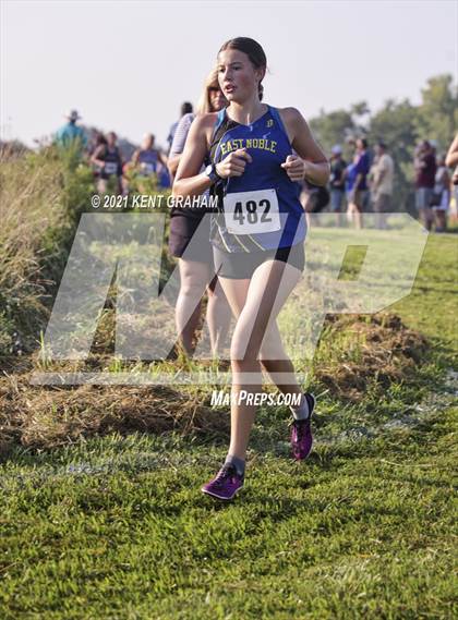 Thumbnail 2 in Huntington North Invitational photogallery.