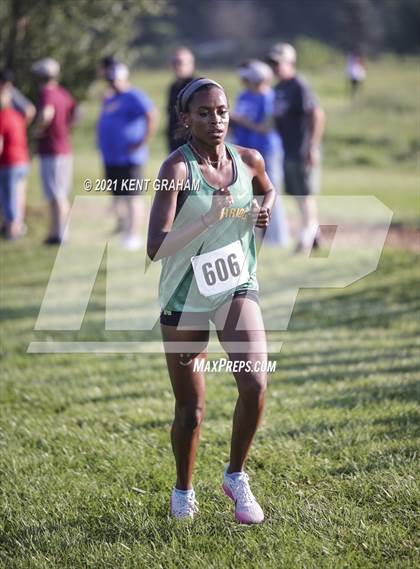 Thumbnail 2 in Huntington North Invitational photogallery.