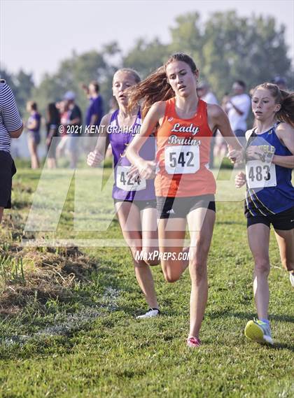 Thumbnail 3 in Huntington North Invitational photogallery.