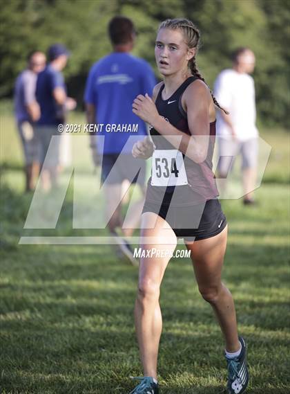 Thumbnail 3 in Huntington North Invitational photogallery.