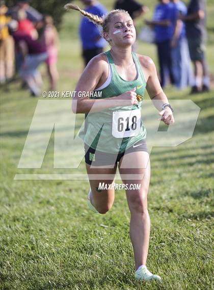 Thumbnail 2 in Huntington North Invitational photogallery.