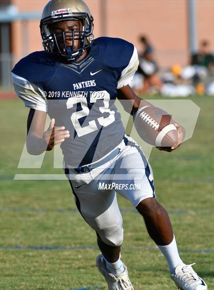Thumbnail 1 in Holmes @ O'Connor B-Team photogallery.