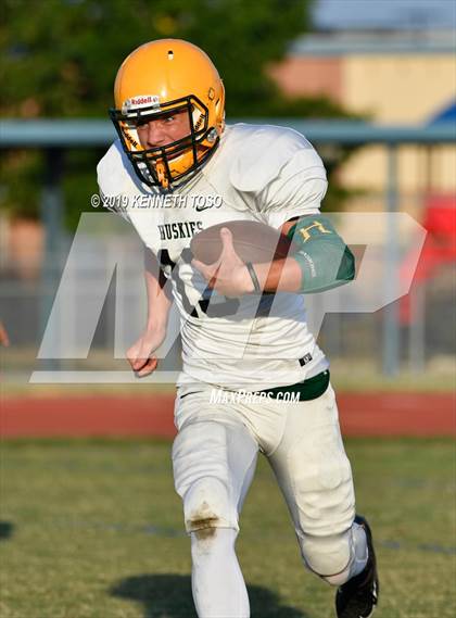 Thumbnail 2 in Holmes @ O'Connor B-Team photogallery.