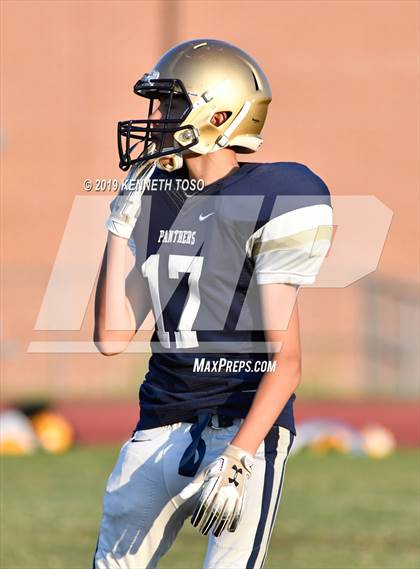 Thumbnail 1 in Holmes @ O'Connor B-Team photogallery.