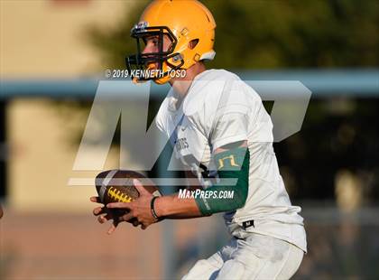 Thumbnail 1 in Holmes @ O'Connor B-Team photogallery.