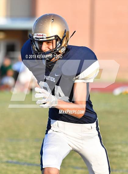 Thumbnail 2 in Holmes @ O'Connor B-Team photogallery.
