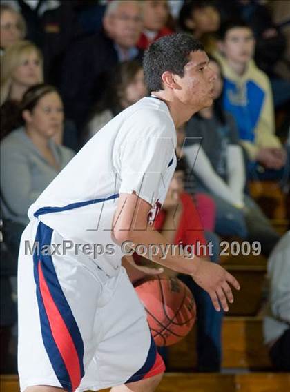 Thumbnail 2 in West vs. Modesto Christian (Modesto Christian Holiday Hoops) photogallery.
