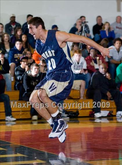 Thumbnail 2 in West vs. Modesto Christian (Modesto Christian Holiday Hoops) photogallery.
