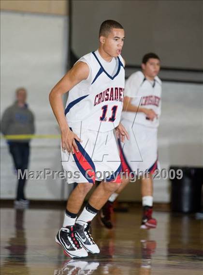 Thumbnail 3 in West vs. Modesto Christian (Modesto Christian Holiday Hoops) photogallery.