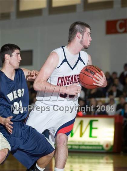 Thumbnail 1 in West vs. Modesto Christian (Modesto Christian Holiday Hoops) photogallery.