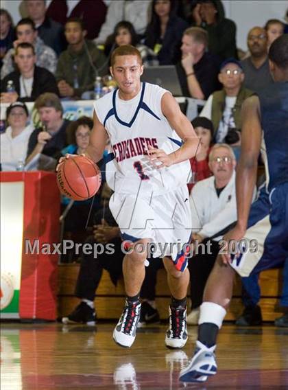 Thumbnail 3 in West vs. Modesto Christian (Modesto Christian Holiday Hoops) photogallery.