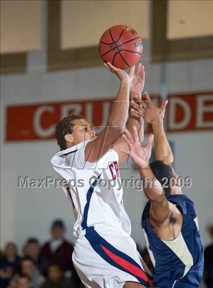 Thumbnail 2 in West vs. Modesto Christian (Modesto Christian Holiday Hoops) photogallery.