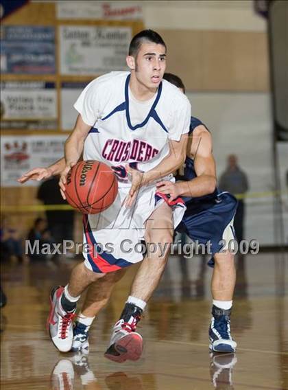 Thumbnail 3 in West vs. Modesto Christian (Modesto Christian Holiday Hoops) photogallery.