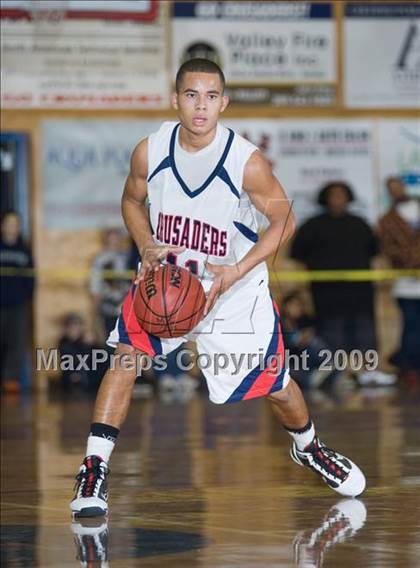 Thumbnail 3 in West vs. Modesto Christian (Modesto Christian Holiday Hoops) photogallery.