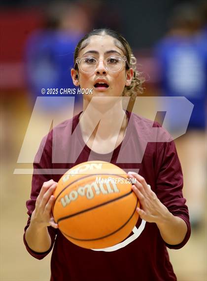 Thumbnail 2 in Prescott vs Salpointe Catholic  (Salpointe Cactus Clash) photogallery.